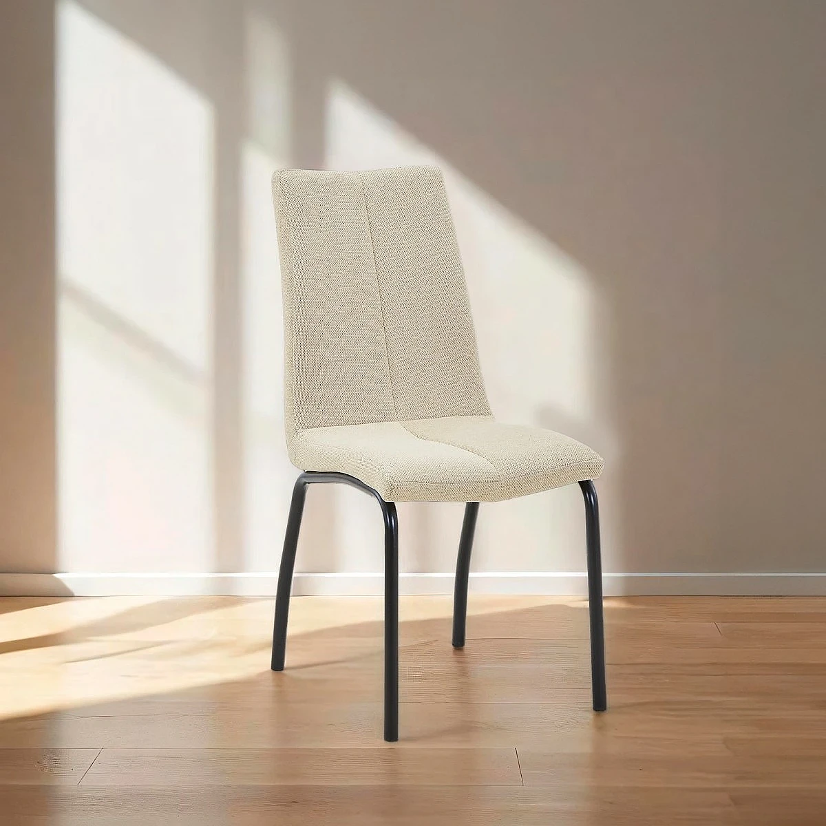 Silla Porto tapizada en tela resistente al agua